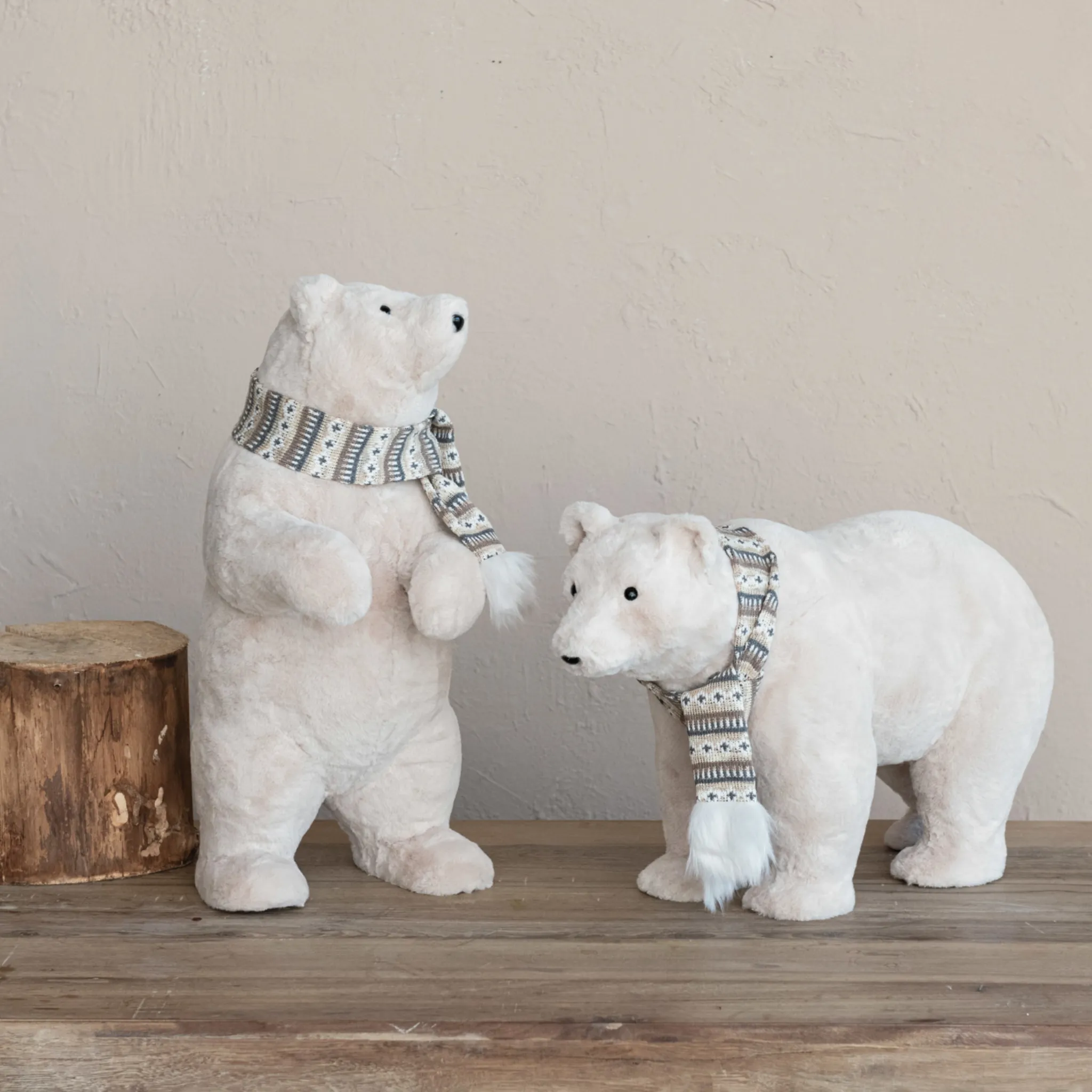 Polar Bear w/ Scarf